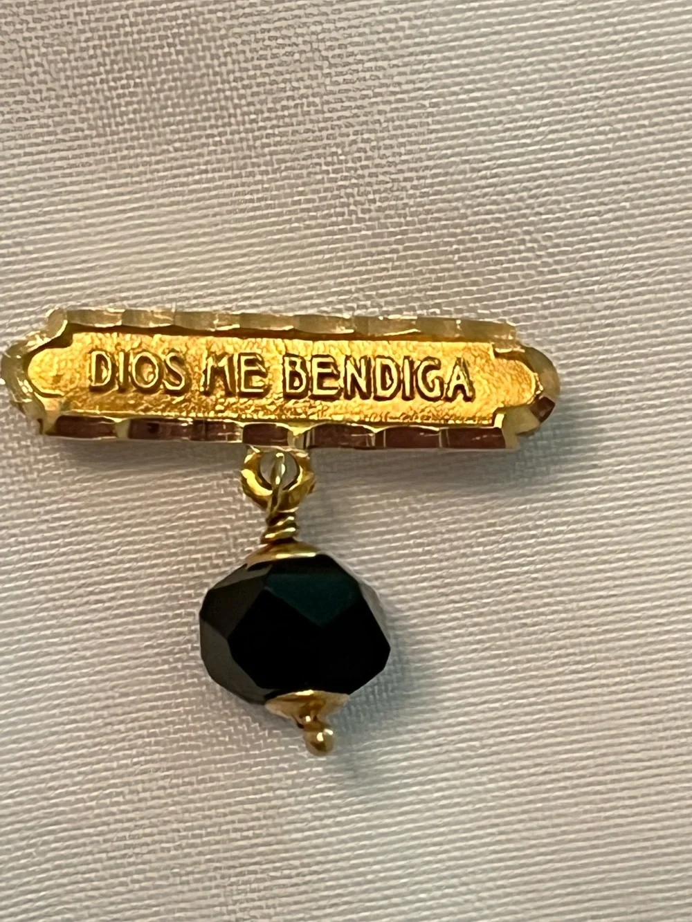 14K Gold Vintage Cuban Baby Dios Me Bendiga Azabache Mal de Ojo Broche Pin